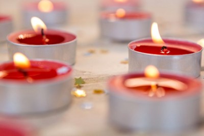 Knoty do świec sojowych – jakie wybrać i jak je dobrze dopasować?